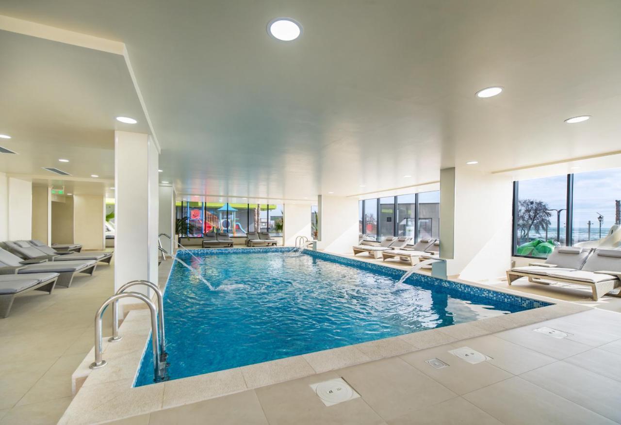 מאמאיה Moonlight Studio - Spa N Pools Beach Resort מראה חיצוני תמונה